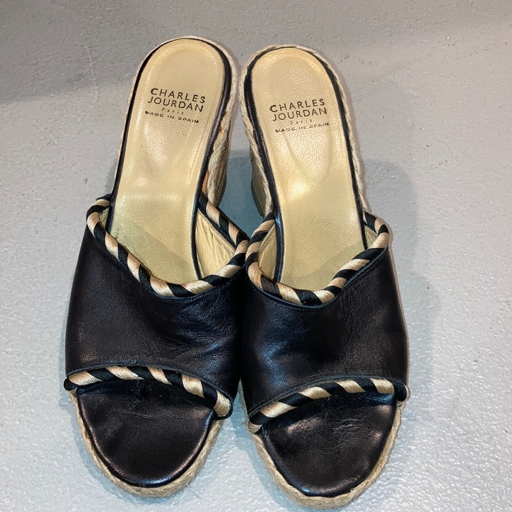 Charles Jourdan Wedge Sandals ⭐️
